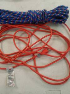 lot 8037 image: Extension Cord and Rope