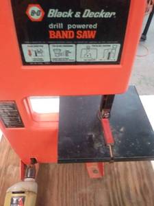 lot 8059 image: Band Saw Black & Decker