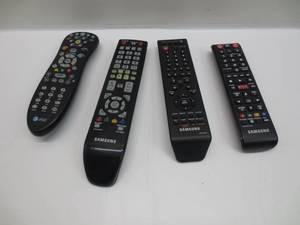 lot 1208 image: Lot of 4 Remotes