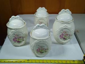 lot 22 image: Vintage canister set