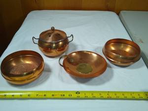 lot 26 image: Vintage copper set