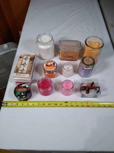 lot 115 image: Large candle lot