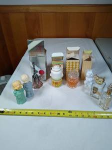 lot 116 image: Avon collectibles