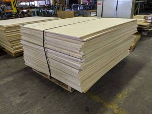 lot 5634 image: Pallet Of Plywood