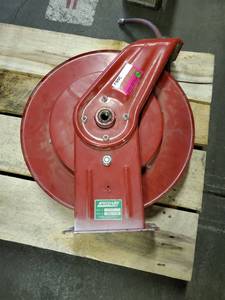 lot 5683 image: Speed aire Reel With Hose