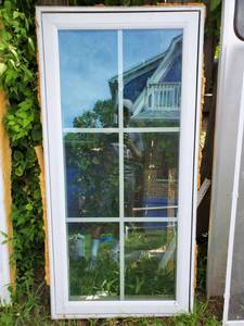 lot 8164 image: Anderson Crank White Vinyl Window with 6 Panes