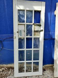 lot 8184 image: White 15 Pane Aged Wooden Door