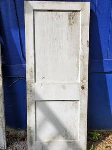lot 8185 image: White Wooden Door. with Latch . No Handle