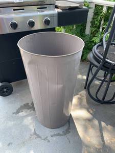 lot 8240 image: Tall Safco Trash Can