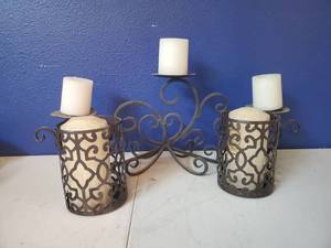 lot 8281 image: Lot of 3 Mantle Metal and Iron Candle Holders