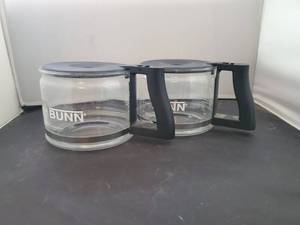 lot 8306 image: BUNN Replacement Pots