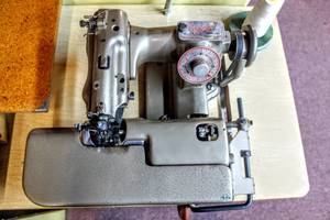 lot 6209 image: Columbia Blind Stitch MachineTable and Accessories with Diamond Needle Corp. Sewing Transmitter