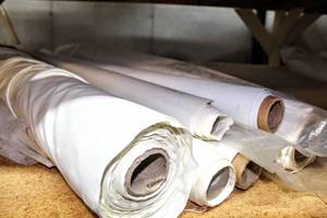 lot 6271 image: This Lot Contains Several Rolls of White Fabric, Lining and Backing