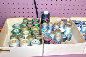lot 6278 image: HUGE Lot of Multiple Colors of Spools of Thread, OVER 100