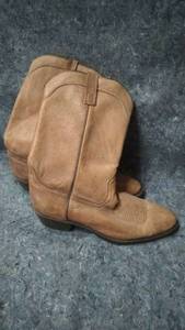 lot 506 image: Pair of Cowboy Boots Size 8 D