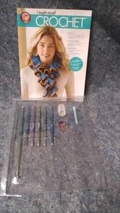 lot 522 image: I Taught Myself Crochet Kit