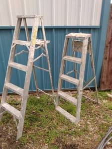 lot 659 image: Two Step Ladders