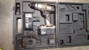 lot 673 image: Craftsman 18.0 Volt Cordless Drill