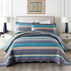 lot 2799 image: MarCielo 3 Piece Bohemian Lightweight Quilt Set Rustic Lodge Cabin Quilt Quilted Bedspread Printed Quilt Bedding Throw Blanket Coverlet Lightweight Bedspread King Size BY011