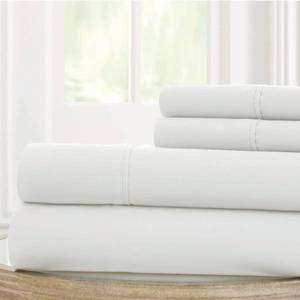 lot 2865 image: Pacific Coast Textiles Bright Solid Microfiber Polyester Sheet Set, White, Twin