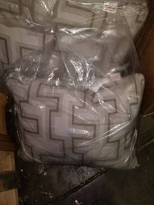 lot 2885 image: Sunbrella Resonate Dune Corded Sofa Cushion and Pillow Set (Set of 6) Retail $225.49