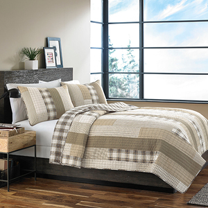 lot 2913 image: Fairview Quilt Set King - Saddle Brown - Eddie Bauer