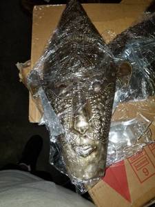 lot 2917 image: Handmade Recycled Steel Mask of Wisdom Wall Art (Haiti)
