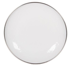 lot 2956 image: Golden Rabbit Solid White Enamelware Pasta Plates (Pack of 4)