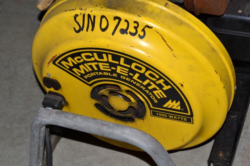 McCulloch MiteELite Portable Generator Leftovers KC Online Auction