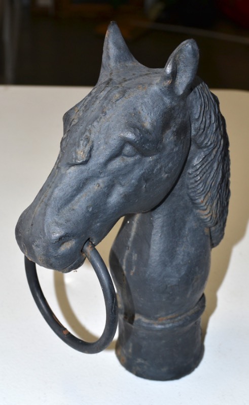 lot 2003 image: Antique Horsehead Hitching Post Top