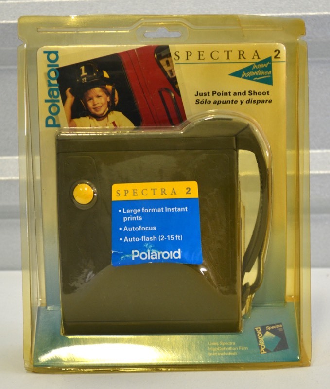 lot 2041 image: Polaroid Spectra 2