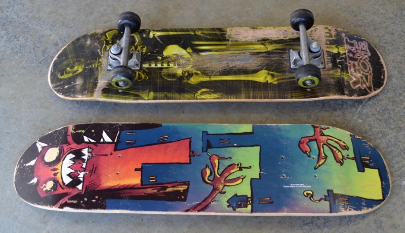 lot 2056 image: 2 Skateboards