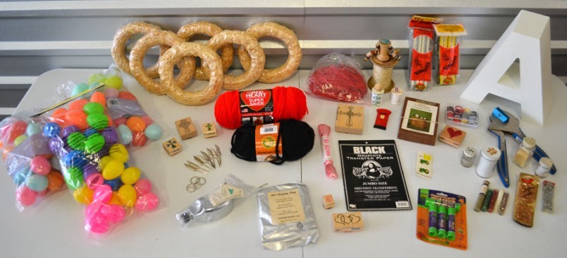 lot 6005 image: Craft Supplies