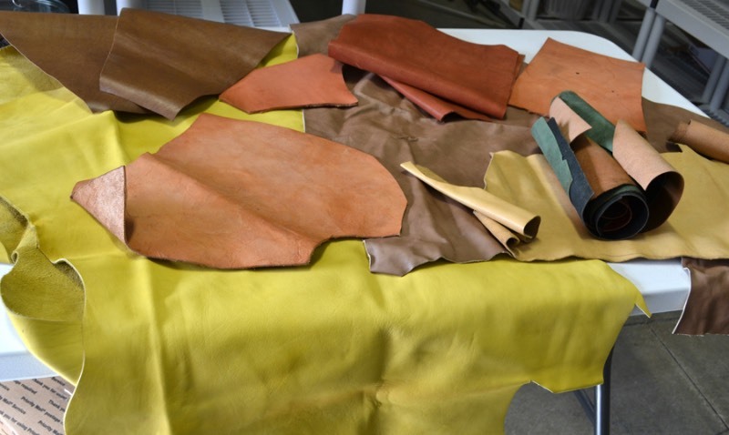 lot 6007 image: Leather Pieces