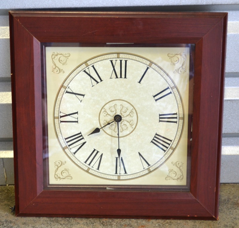 lot 6010 image: Clock