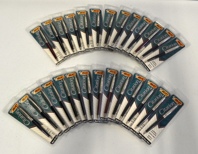 lot 6018 image: 27 Bic Citation Pens