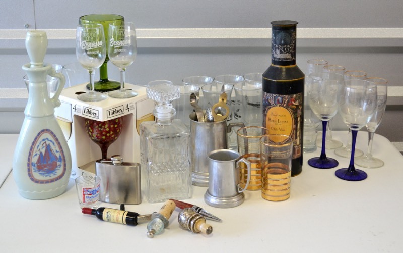 lot 6048 image: Bar Lot