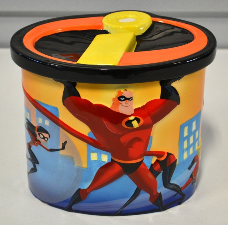 lot 6056 image: Incredibles Cookie Jar