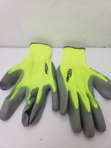 lot 22003 image: Hypertough Safety Grip Touch Screen Gloves