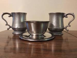 lot 8357 image: 2 Aluminum Steins and Gravy Boat
