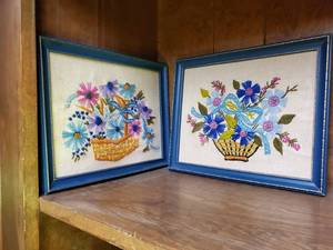 lot 9009 image: Lot of 2 Crewel Famed In Art Pieces