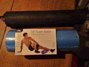 lot 3969 image: Foam Roll Up Mats