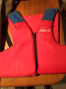 lot 3973 image: Life Vest