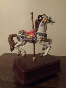 lot 8447 image: Carousel Horse Music Box
