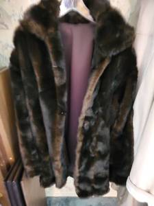 lot 8478 image: Faux Fur Coat - Size 16-18 Womens