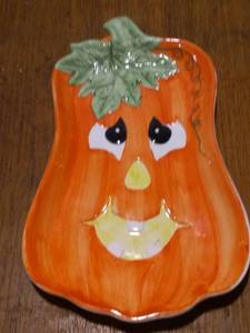 lot 9317 image: Happy Halloween Ceramic Serving Tray