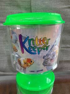 lot 1000 image: Kritter Keeper