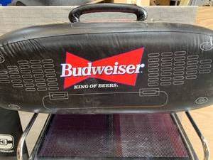 lot 1039 image: Budweiser Boombox Blow Up