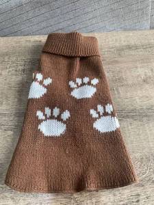 lot 1089 image: Animal Sweater
