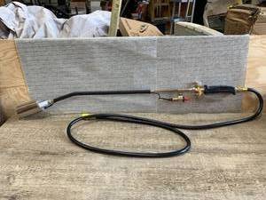 lot 1102 image: Weed Burner